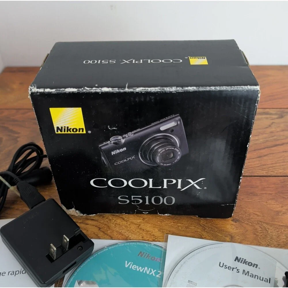 Nikon COOLPIX S5100 Digital Camera 5x Optical Zoom 12.2MP with Accessories Black